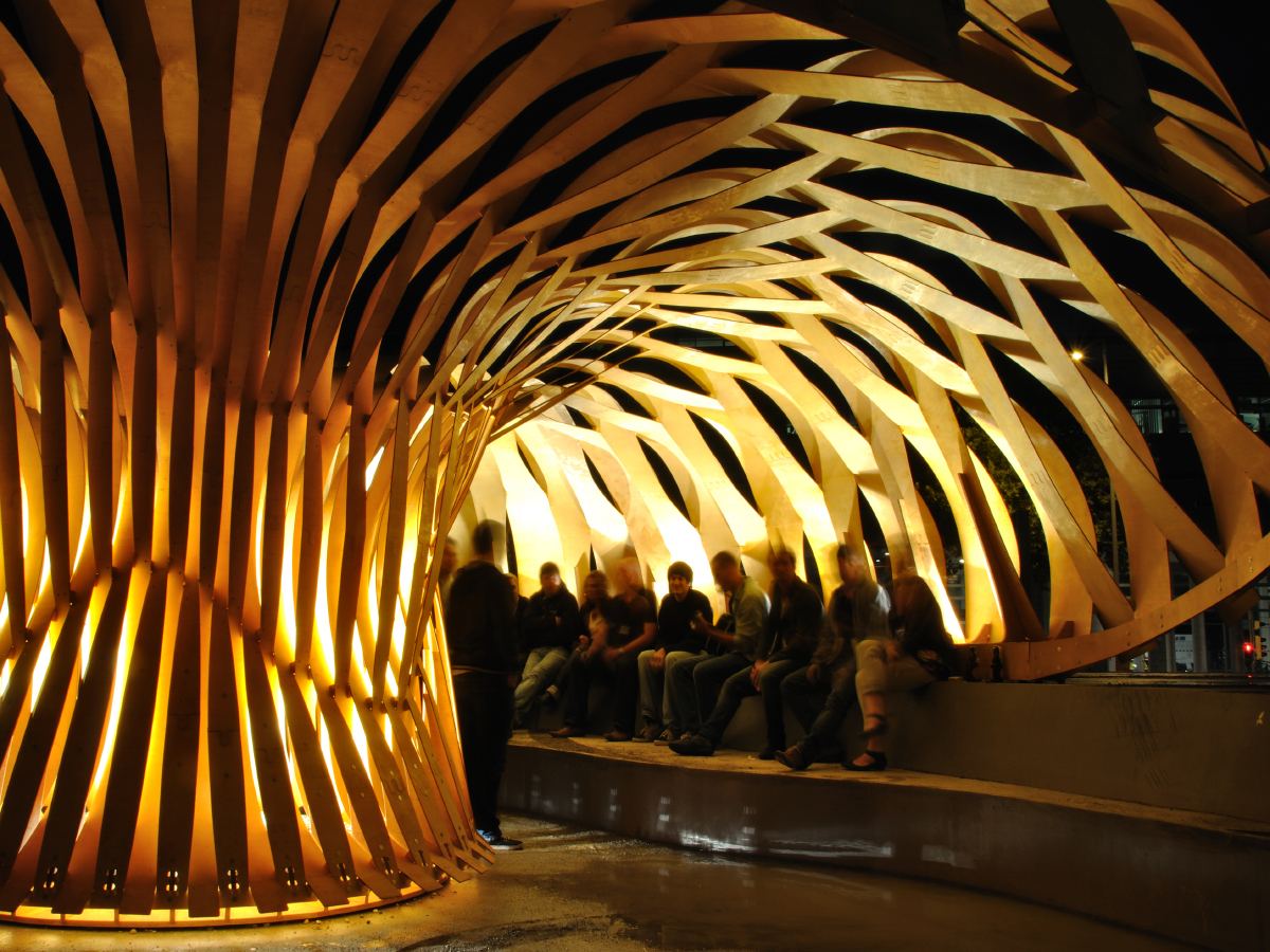 ICD/ITKE Research Pavilion 2010: Interior view under the plywood strips